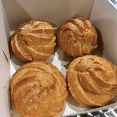 榴莲泡芙 Durian Puff
