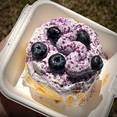 Yam Soufflé *芋泥蓝莓舒芙蕾*