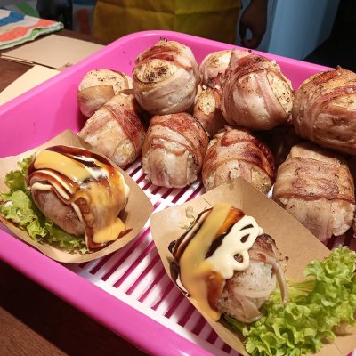 Nikumaki Onigiri
