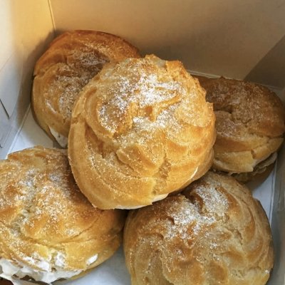 榴莲泡芙 Durian Puff