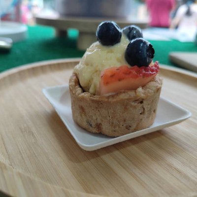 Mango Yuzu Granola Tart